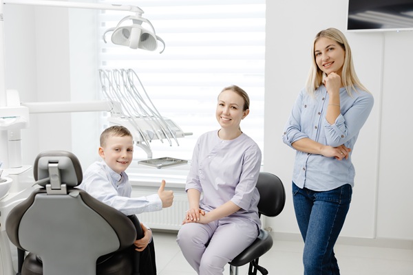 Family Dentistry    :   Reasons Your Teeth May Appear Yellow